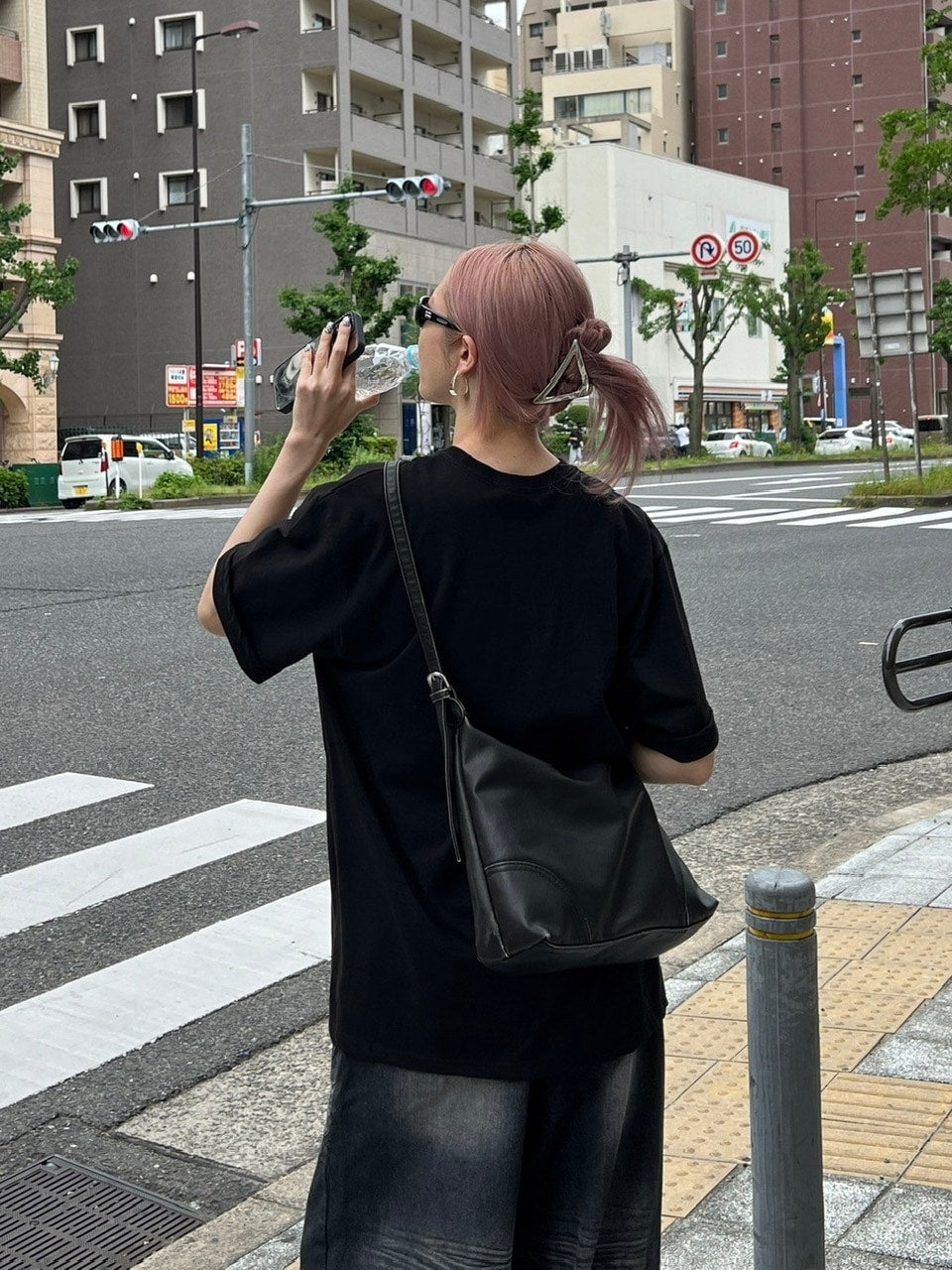 大阪店WEB限定受注制【Chikashitsu +】vintage leather cross bag