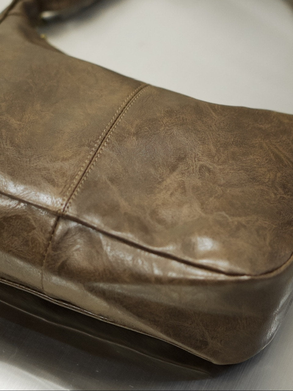 東京店WEB限定受注制【Chikashitsu +】vegan leather cross bag