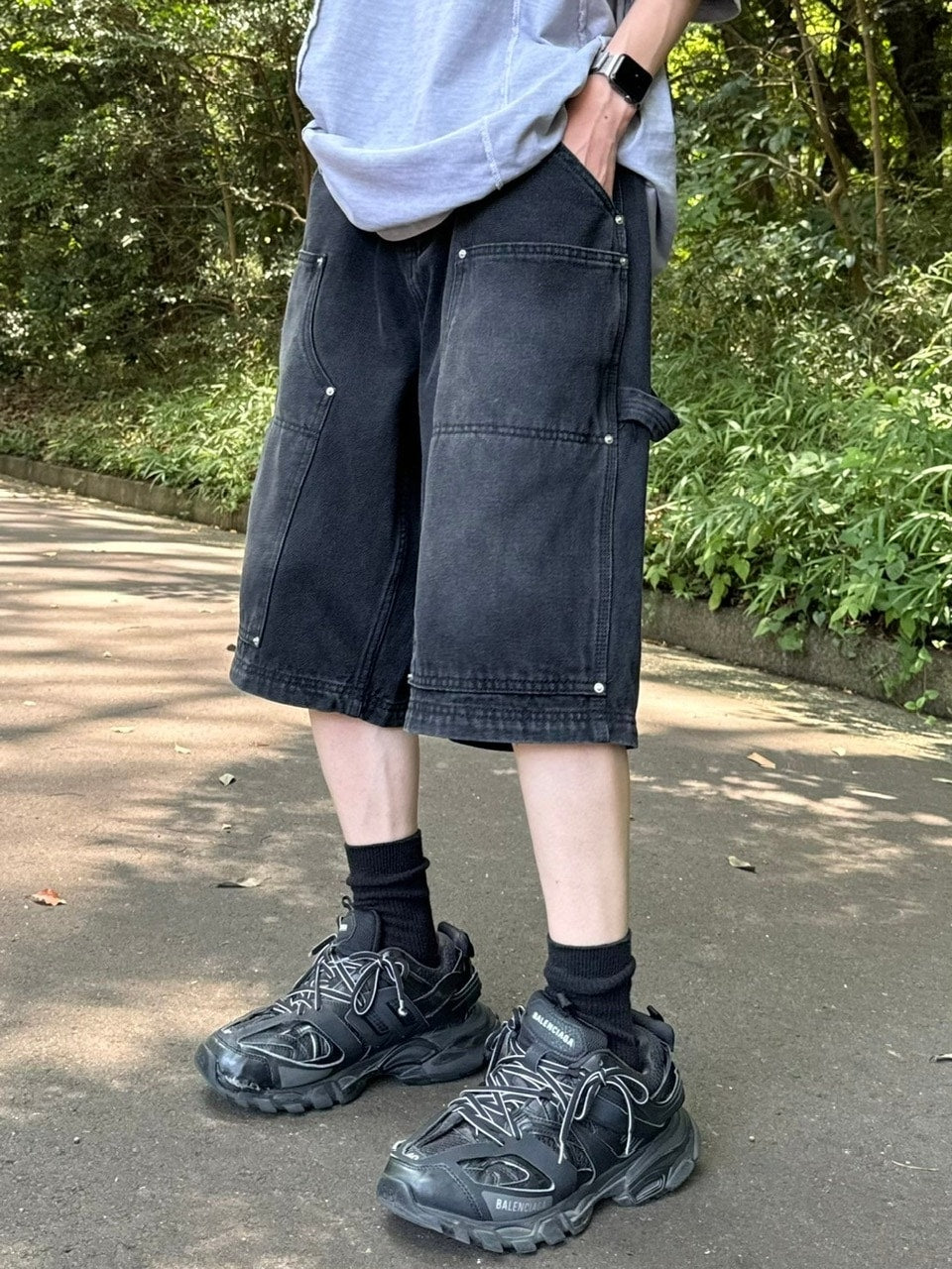 受注制【Chikashitsu +】studs design denim half pants (2color)