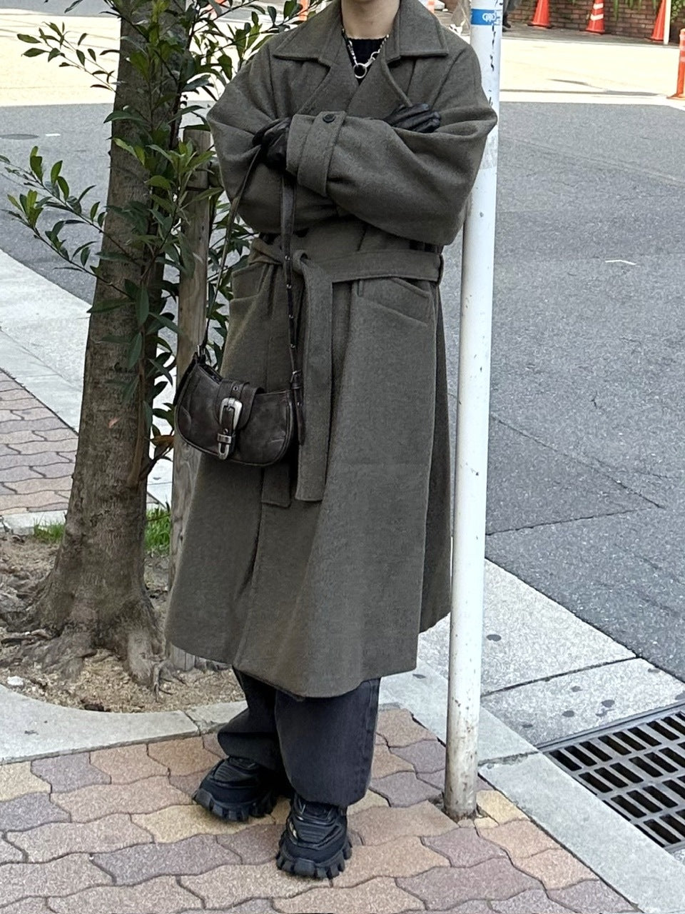 大阪店WEB限定受注制【Chikashitsu +】belt buckle shoulder bag (2color)