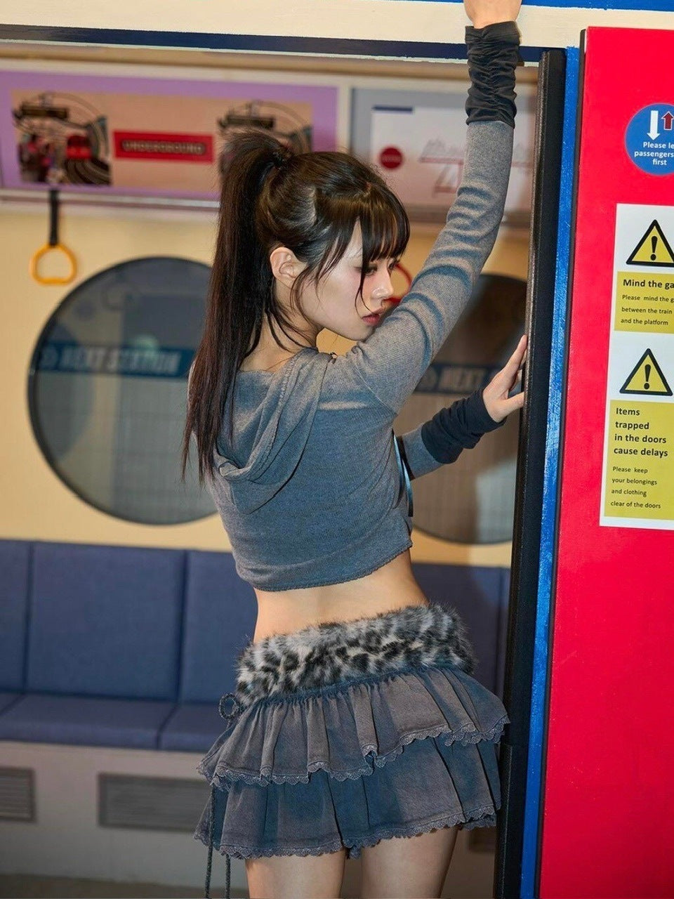 【CHERRYQUIRI】wave lace ribbon hoody / 【チェリーキュリー】ウェイブレースリボン長袖パーカー