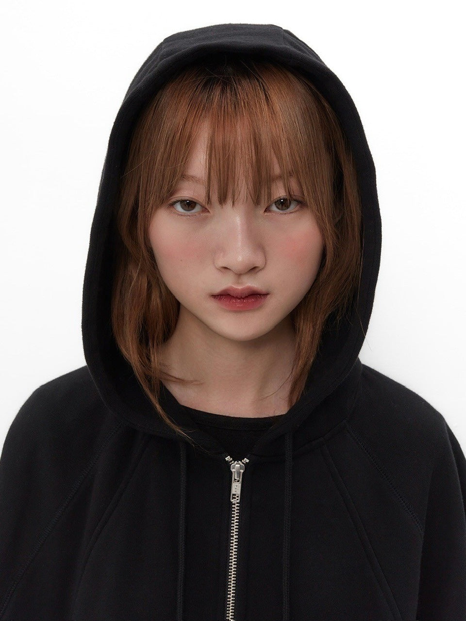 【TUOMIO】STRING CHARM HOOD ZIP-UP