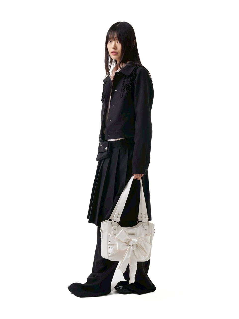 IUGAMAKARAS】Laced Ribbon Leather Shoulder Bag – PRESSING WEB SHOP