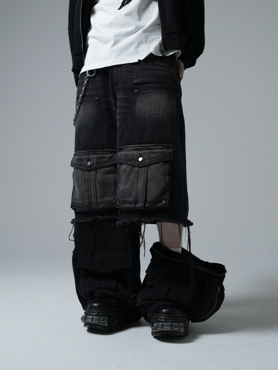 【CHIKASHITSU PLUS HIGH】Layered zip cargo denim pants