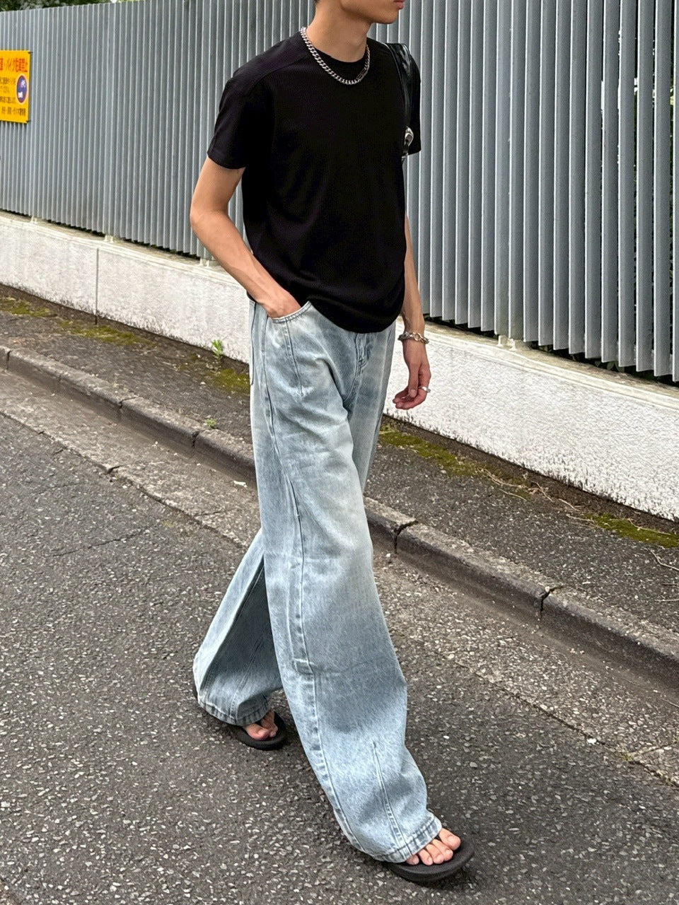 東京店WEB限定受注制【Chikashitsu +】barrel leg jeans