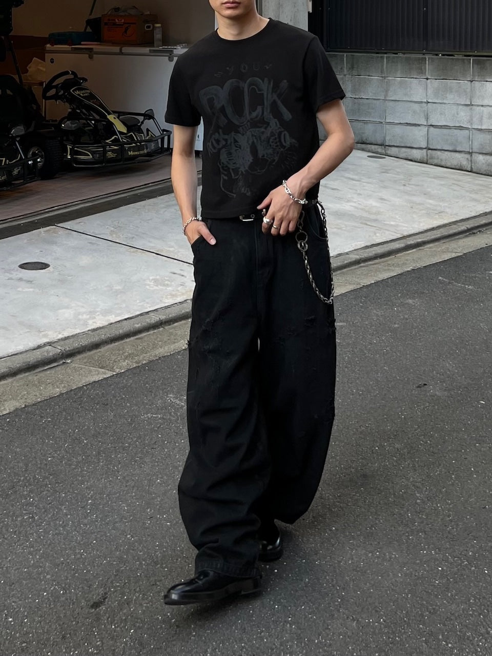 大阪店WEB限定【Chikashitsu +】cropped cat t-shirt (2color)