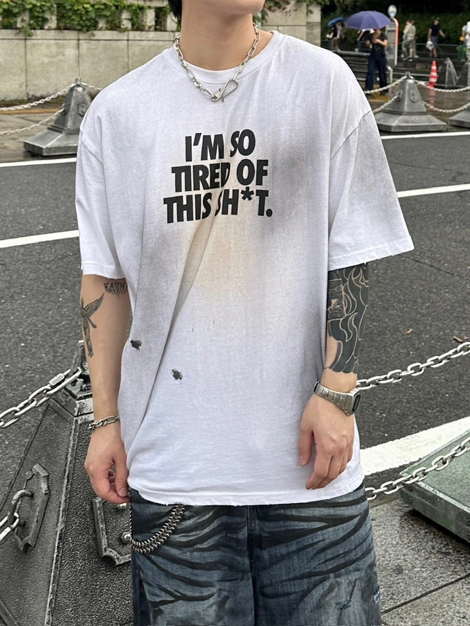 受注制【Chikashitsu +】dirty wash logo half sleeve t-shirt / 【チカシツプラス】ダーティウォッシュロゴ半袖Tシャツ (2color)