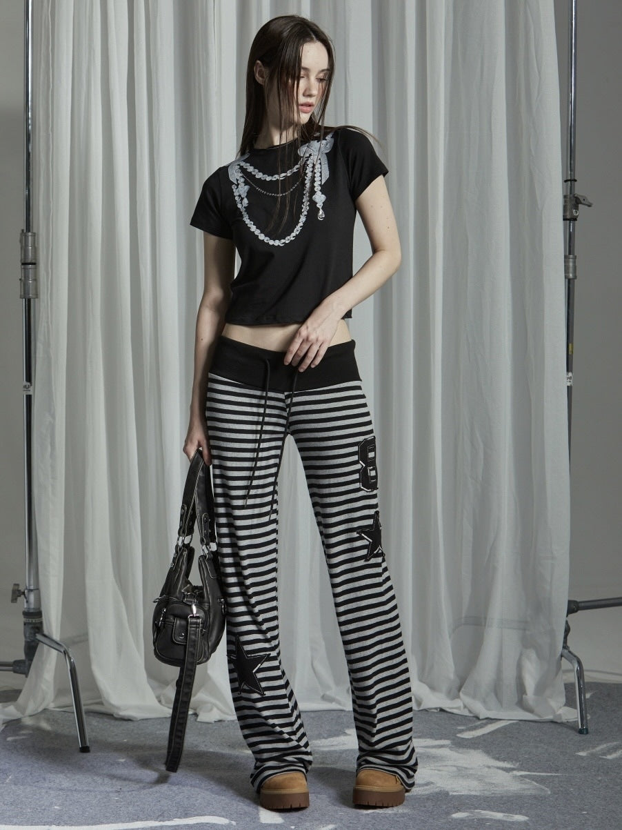 【GATELESS】NECKLACE PRINT CROPPED T-SHIRT / 【ゲートレス】ネックレスプリントクロップド半袖Tシャツ