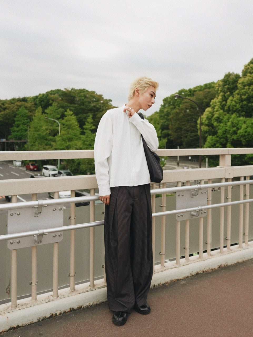 【CS】stripe cross tuck drape slacks (brown)