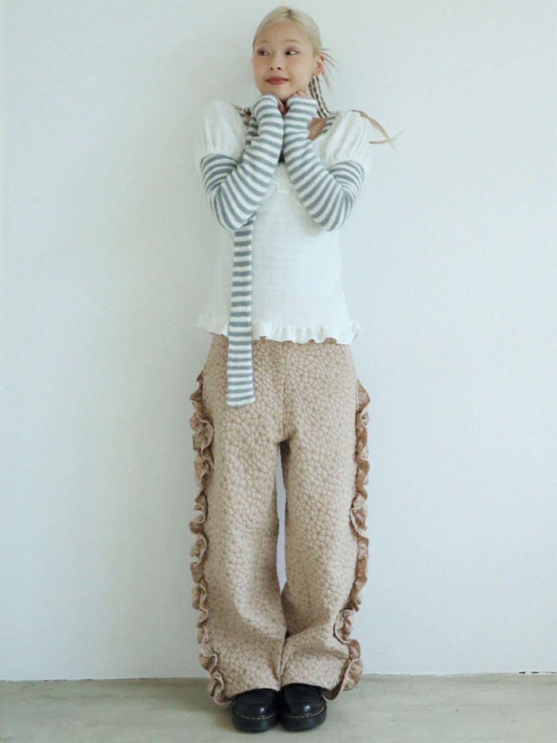 12/21 20:00 再販【Uglyshadow】SCARF ROUND T-SHIRT