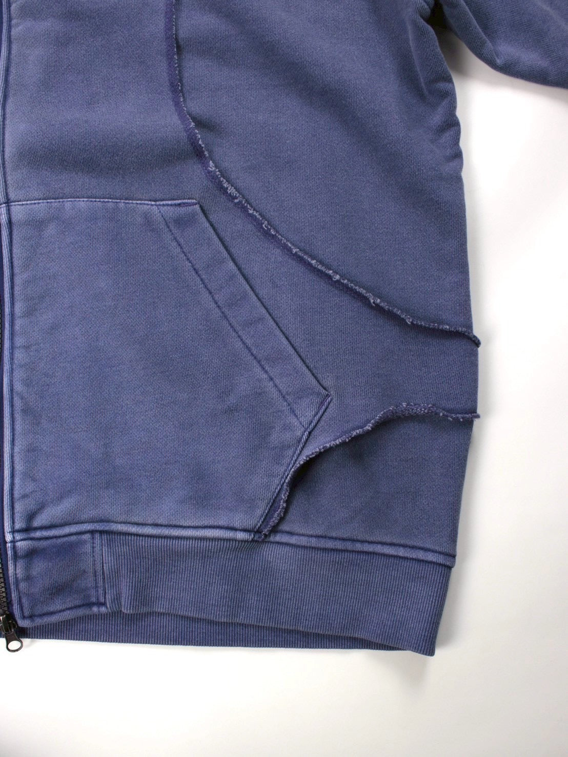 【GALFY】穴の向こうにわんちゃんパーカー