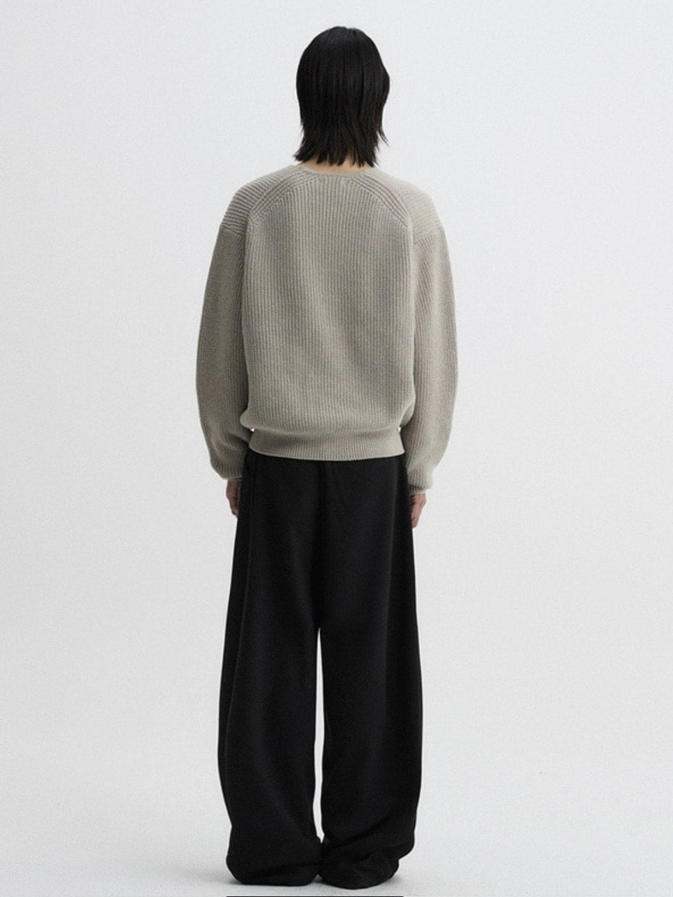 【DNSR】Legacy Wool V-Neck Knit