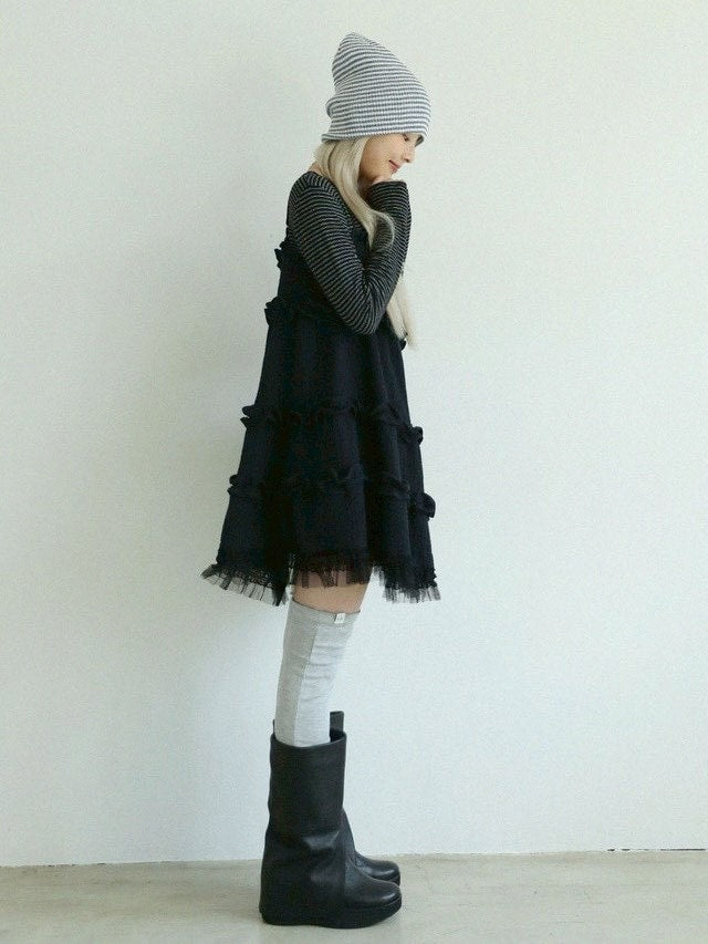 12/21 20:00 発売【Uglyshadow】THIN STRIPED T-SHIRT