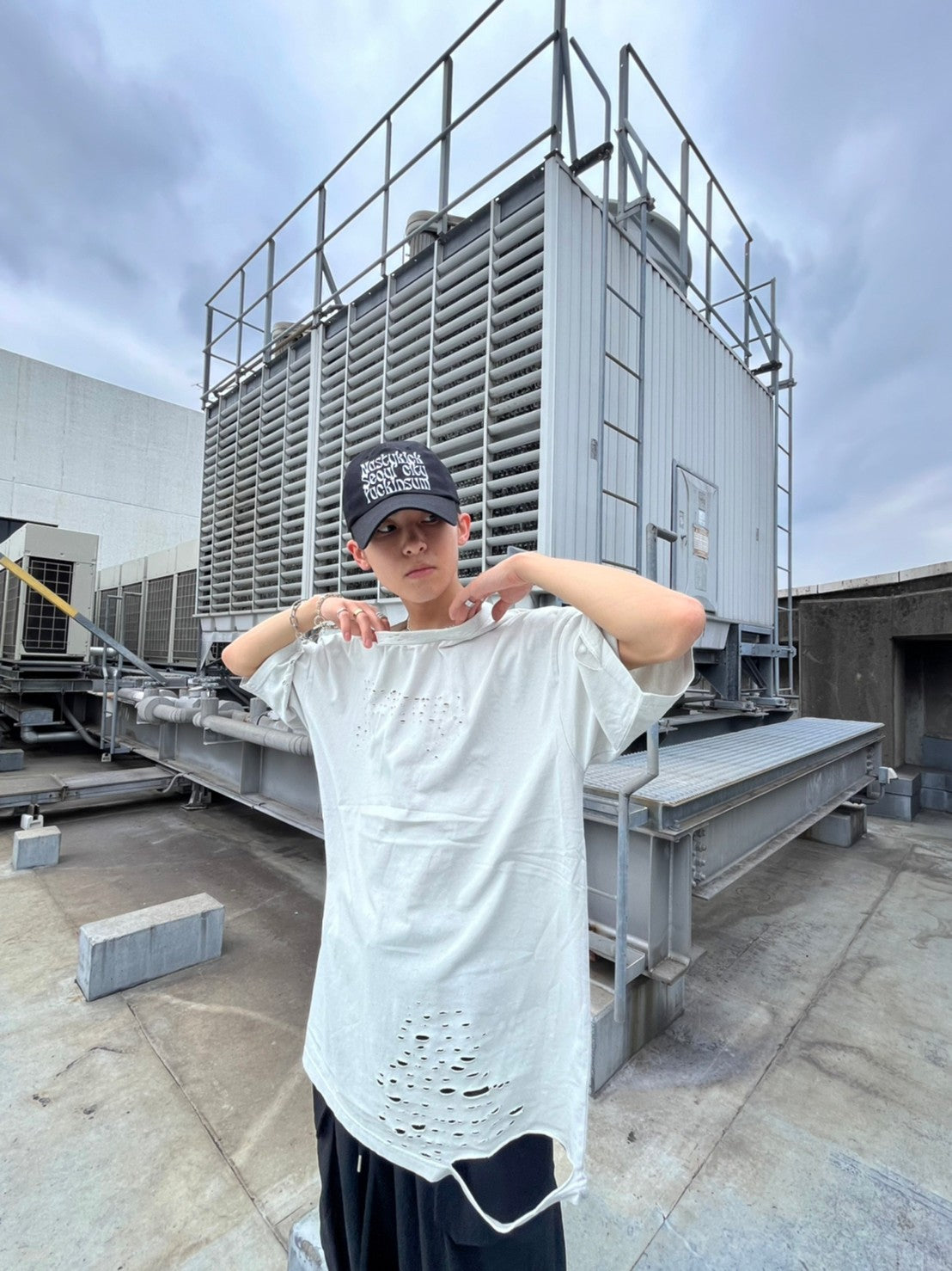 【XU original】CRASH T-shirts (4color)