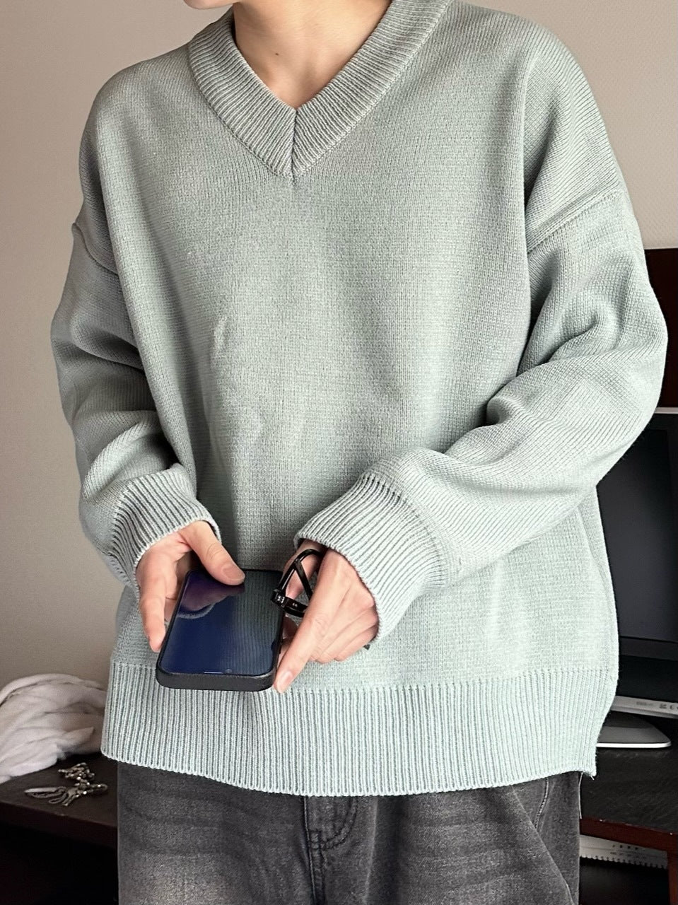 大阪店WEB限定【Chikashitsu +】basic v neck knit (4color)