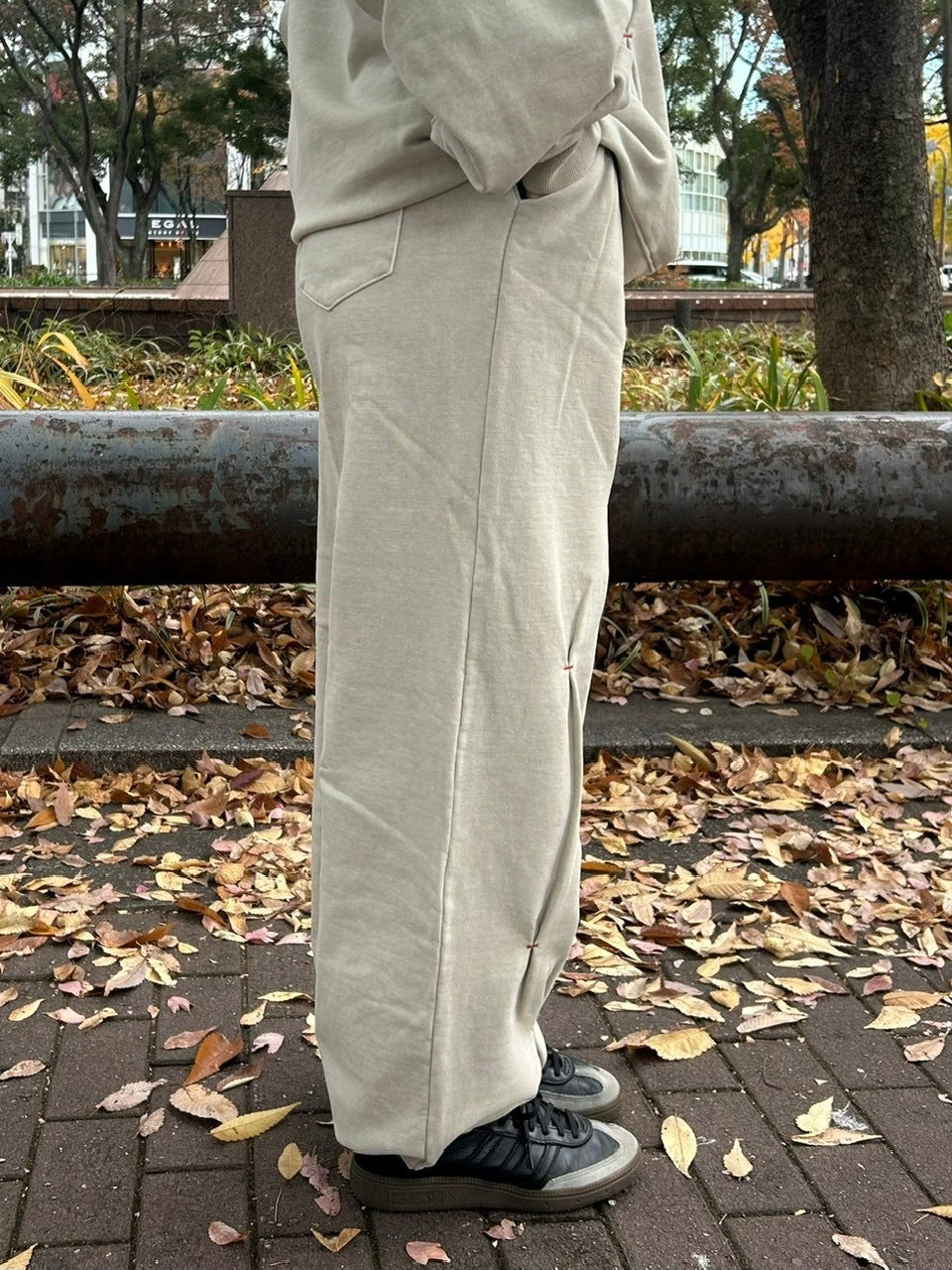 受注制【Chikashitsu +】stitch design sweat pants (3color)