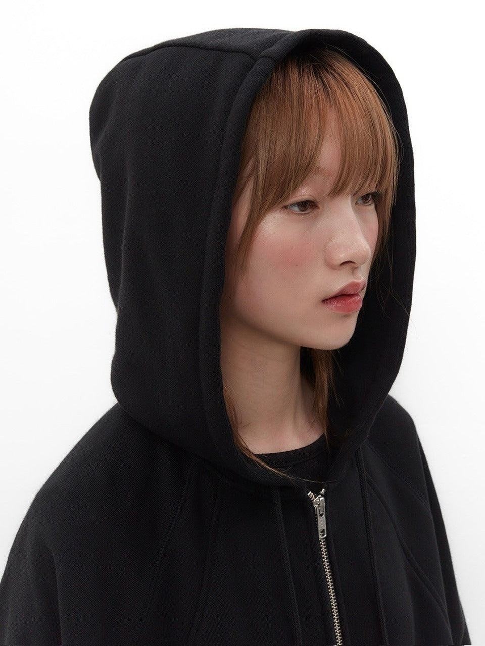 【TUOMIO】STRING CHARM HOOD ZIP-UP