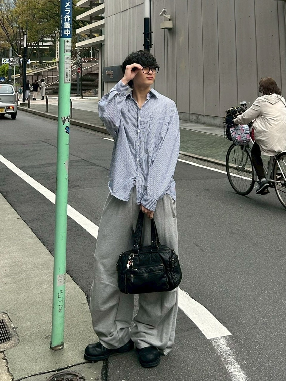 受注制【Chikashitsu +】side snap button sweat pants (2color)