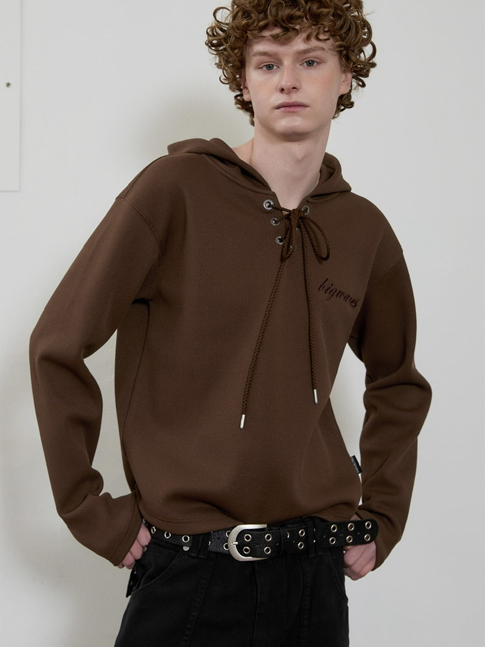 【ESC STUDIO】eyelet waffle hoodie