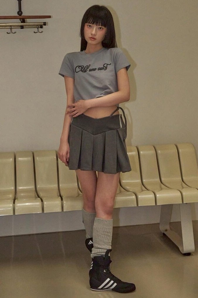 【ODDONEOUT】TWO TONE LOGO T-SHIRTS