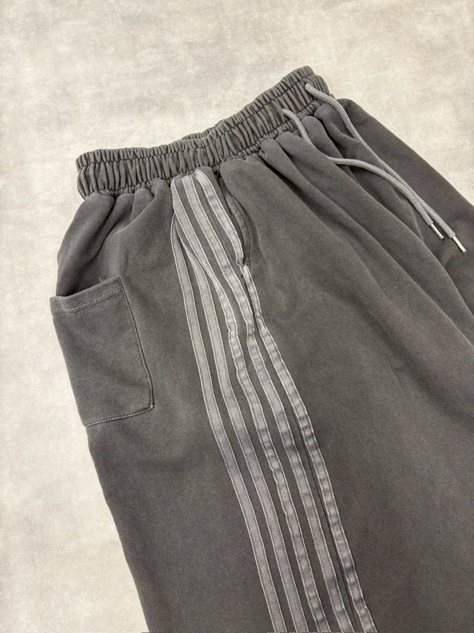 【nmtc+】side line pigment sweat shorts (2color)
