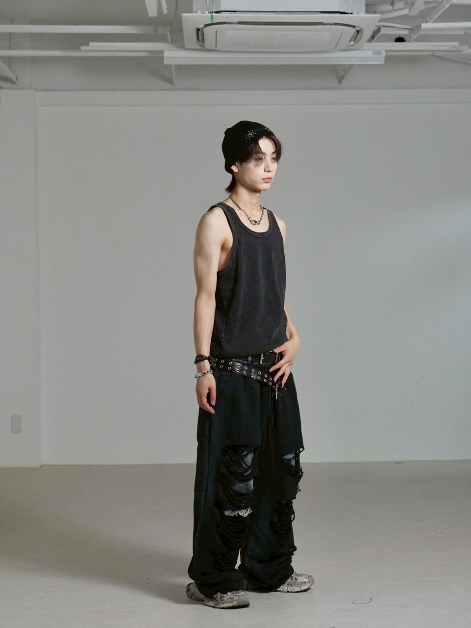 受注制【Chikashitsu +】oiled wash damage sweat pants / 【チカシツプラス】オイルドウォッシュダメージスウェットパンツ (2color)