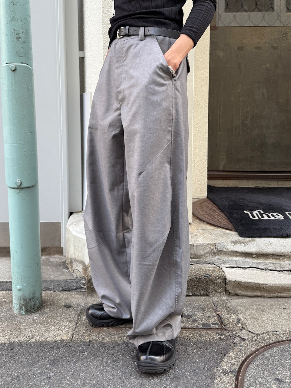 東京店WEB限定受注制【Chikashitsu +】one tuck balloon slacks / 【チカシツプラス】ワンタックバルーンスラックス (2color)