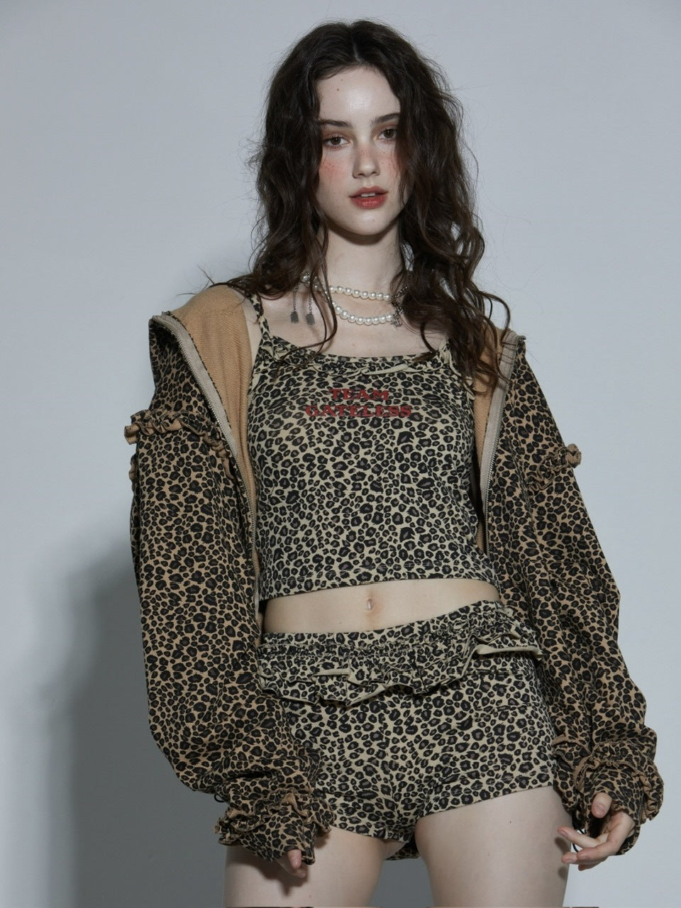 【GATELESS】 LEOPARD LOGO FRILL CAMISOLE / 【ゲートレス】レオパードロゴフリルキャミソール