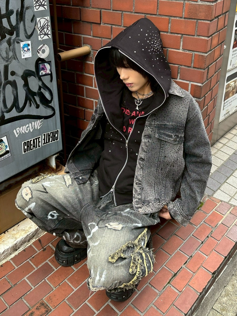 【Never mind the XU】rhinestone denim jacket / 【ネバーマインドザエックスユー】ラインストーンデニムジャケット (2color)