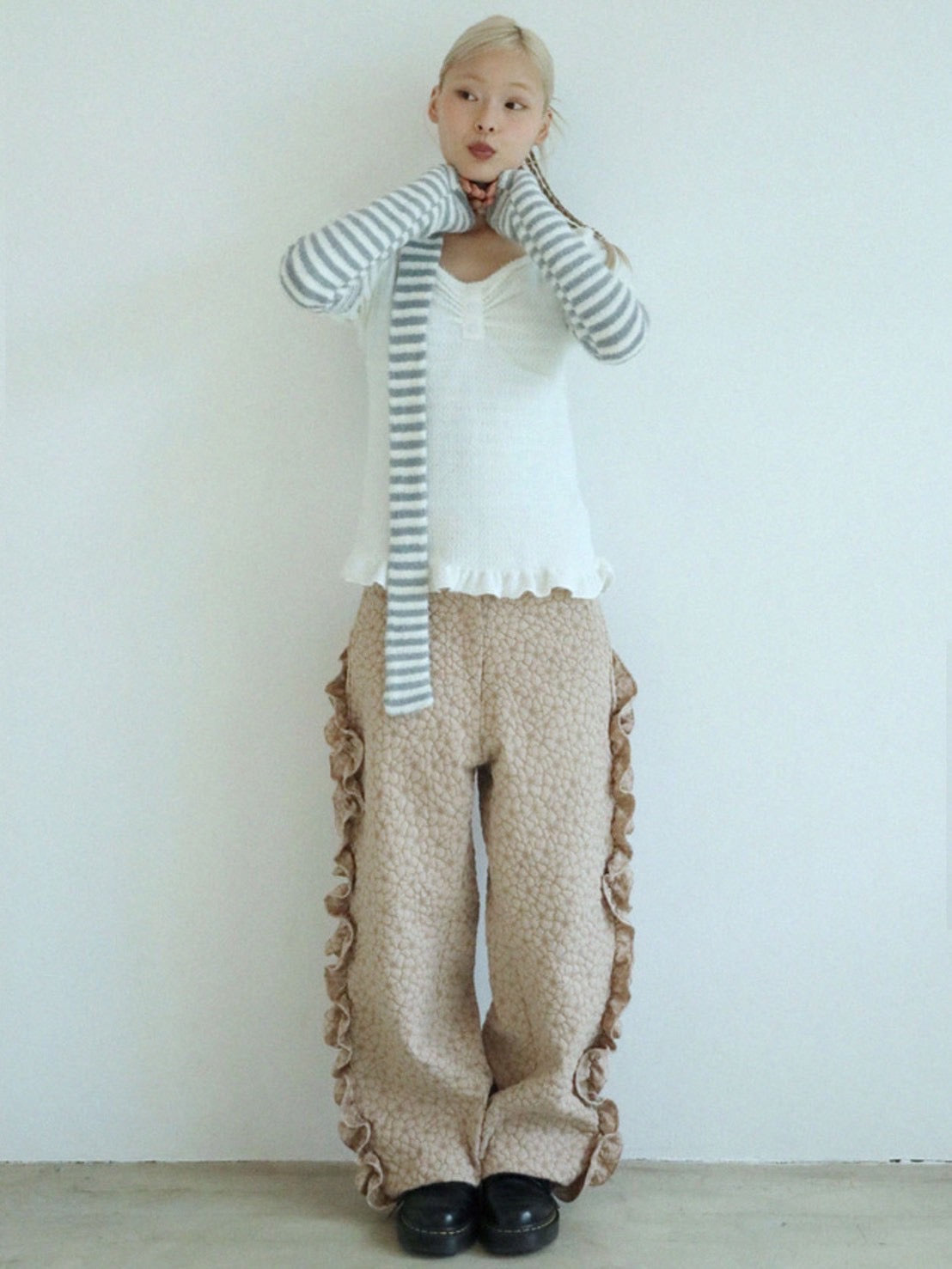 12/21 20:00 再販【Uglyshadow】SCARF ROUND T-SHIRT