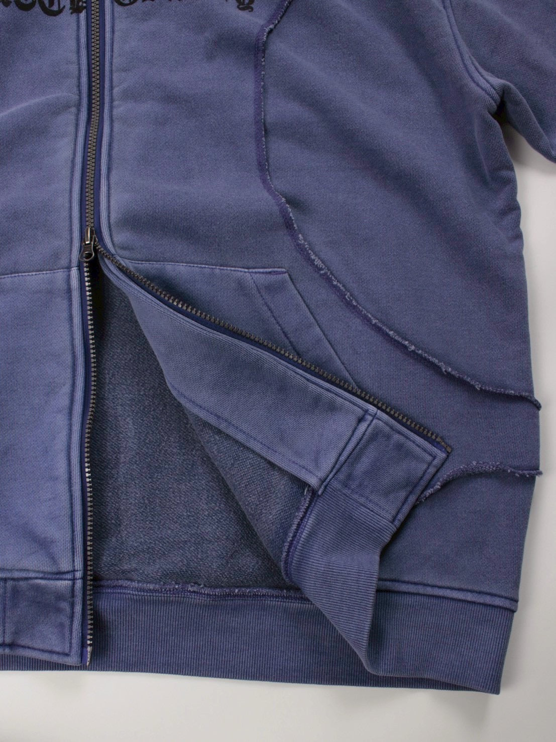 【GALFY】穴の向こうにわんちゃんパーカー