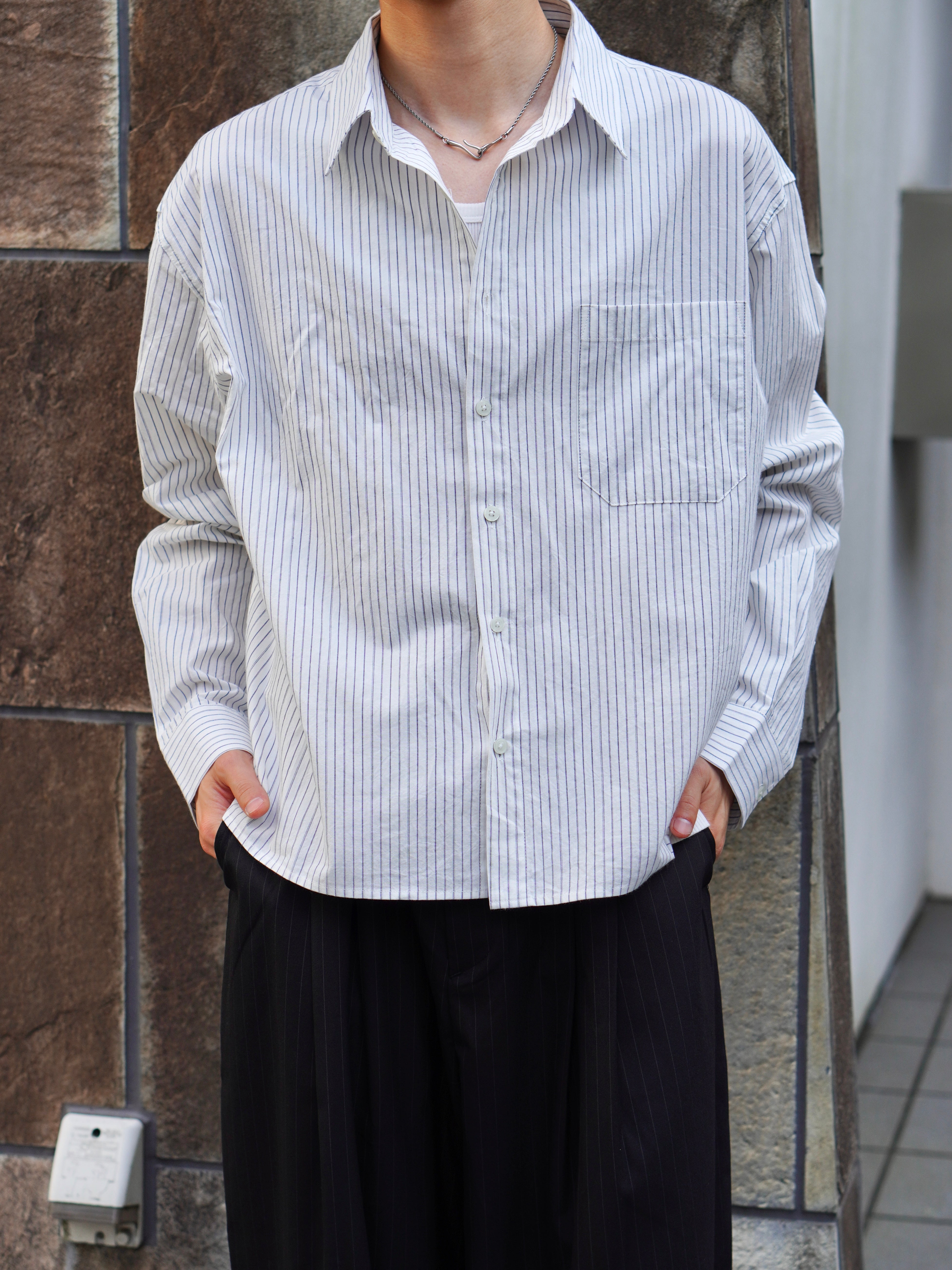 東京店WEB限定受注制【Chikashitsu +】compact stripe shirt (2color)