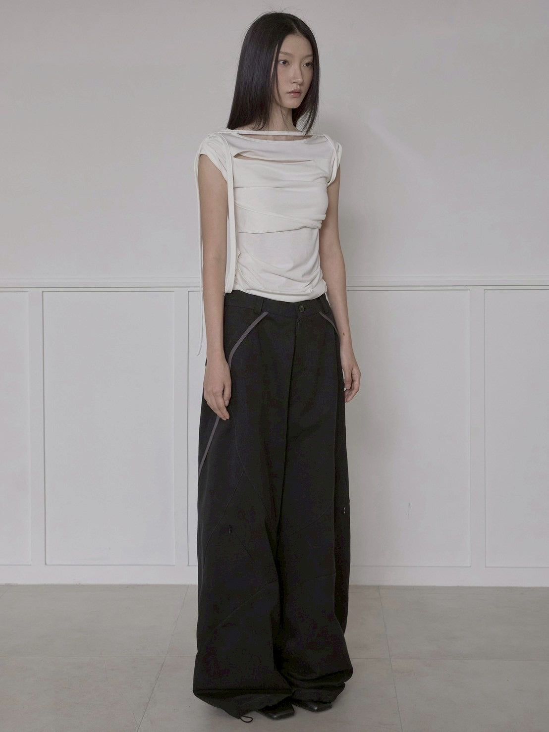 6/22 21:00発売【FLAREUP】Asymmetrical Wide Pants