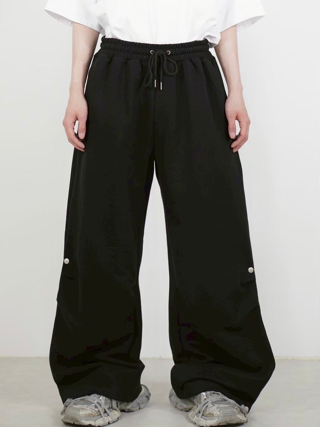 受注制【Chikashitsu +】side snap button sweat pants (2color)