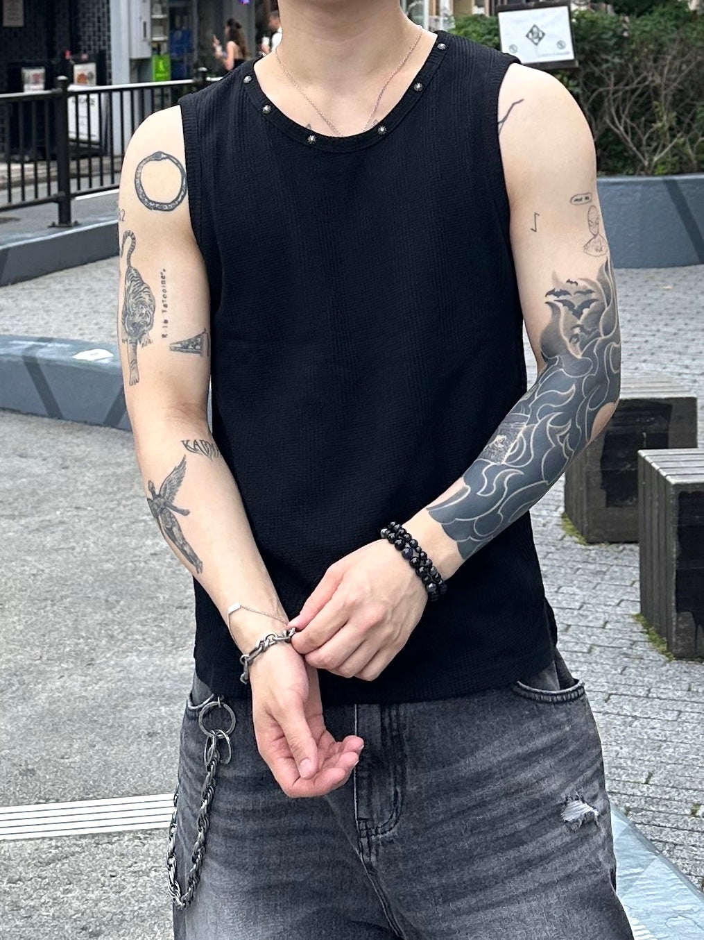 大阪店WEB限定受注制【Chikashitsu +】neck studs tank (3color)