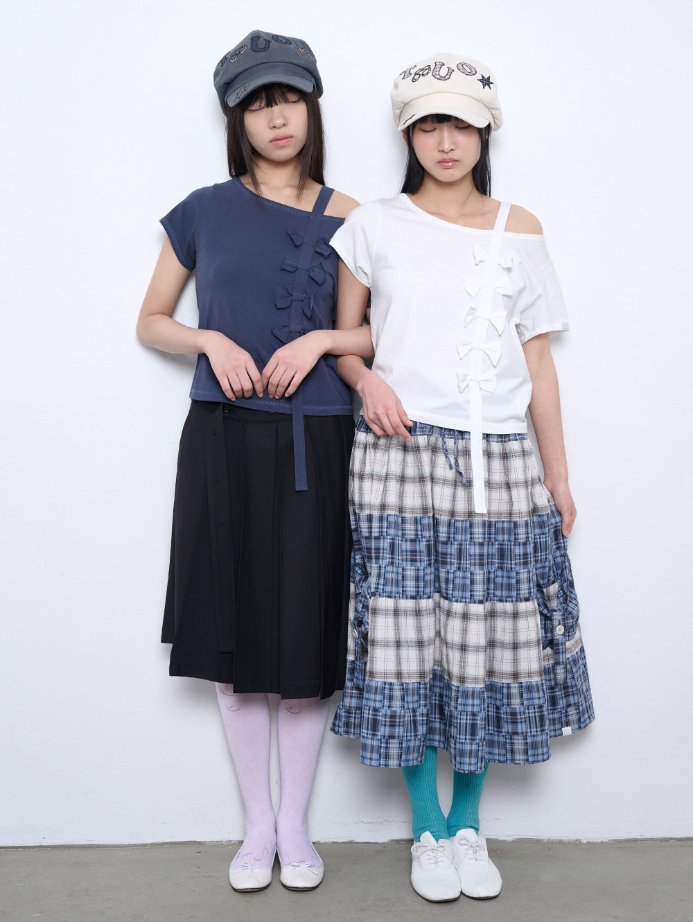 6/8 21:00発売【TUOMIO】RIBBON OFF SHOULDER T-SHIRT