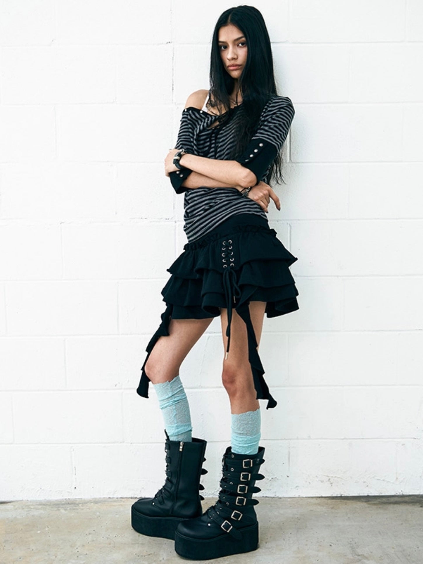 【NOT KNOWING】One Shoulder Cowl Neck Top