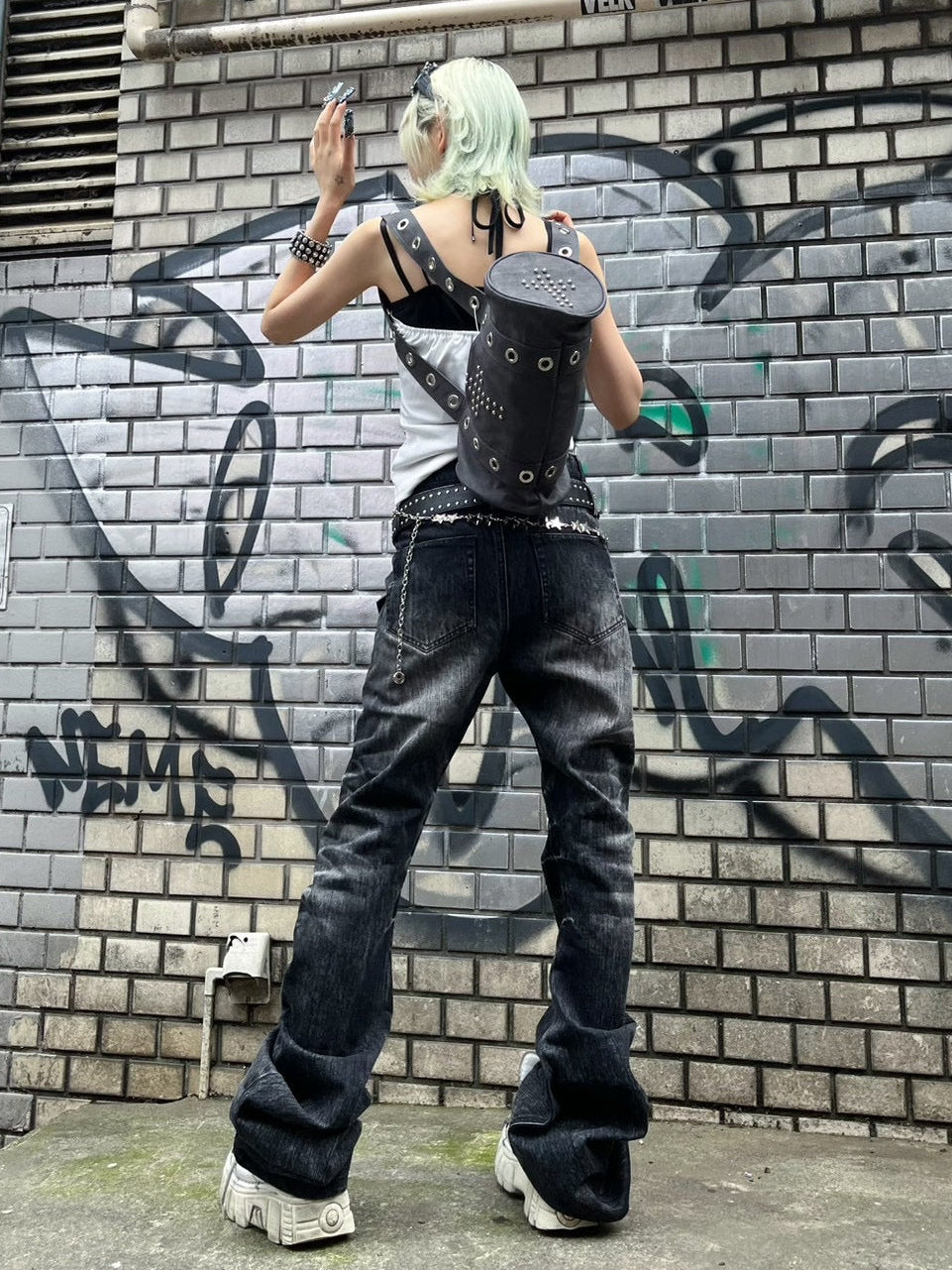 7/11 20:00発売　国際配送【BABY09】cross studs belt
