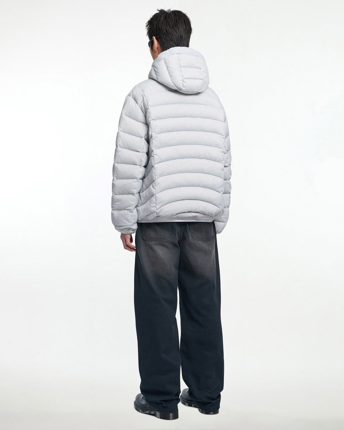 【NOMANUAL】CREST LIGHT DUCK DOWN 261