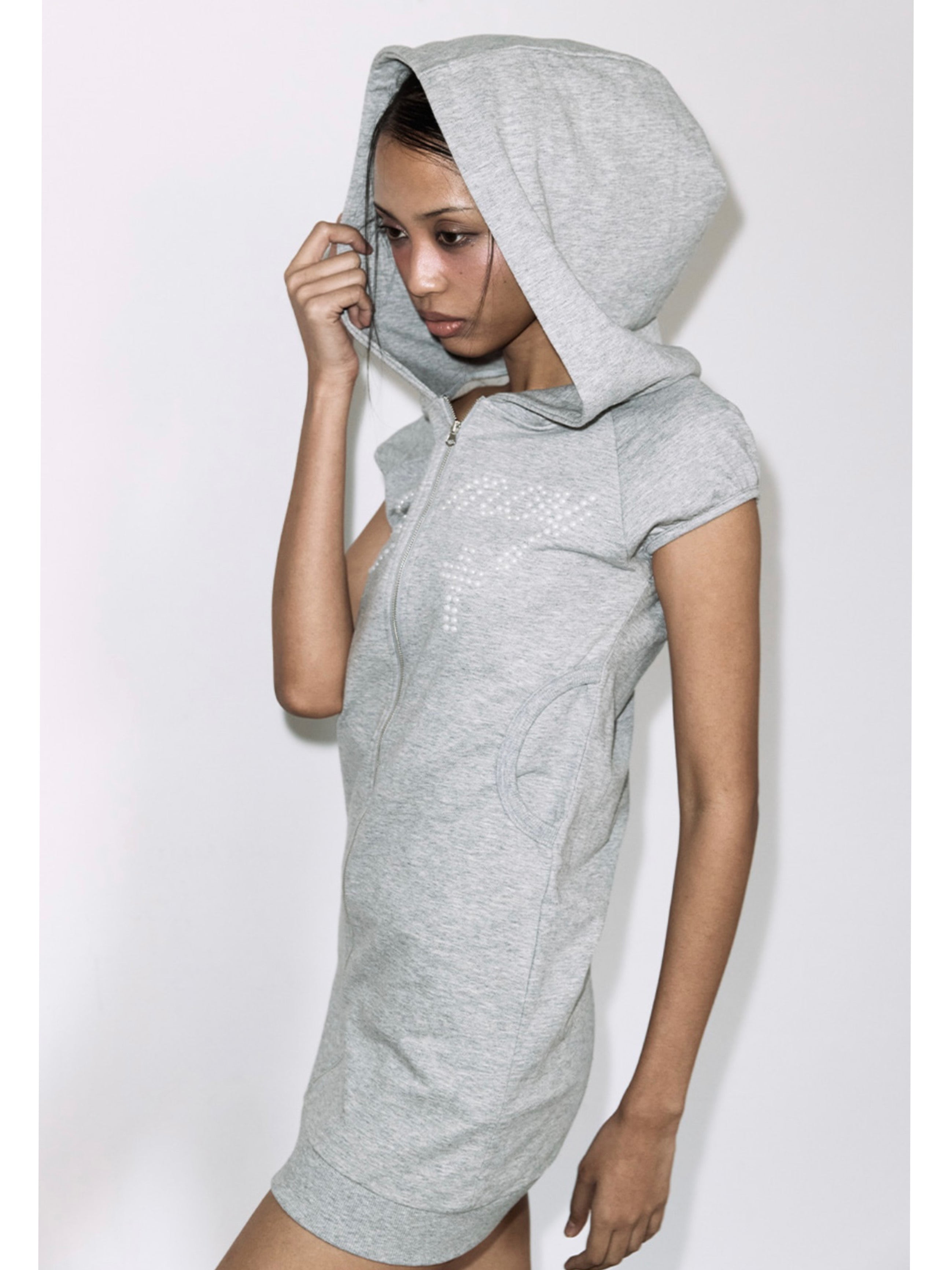 【FANCY CLUB】HOTFIX PUFF SLEEVE HOOD ONE-PIECE