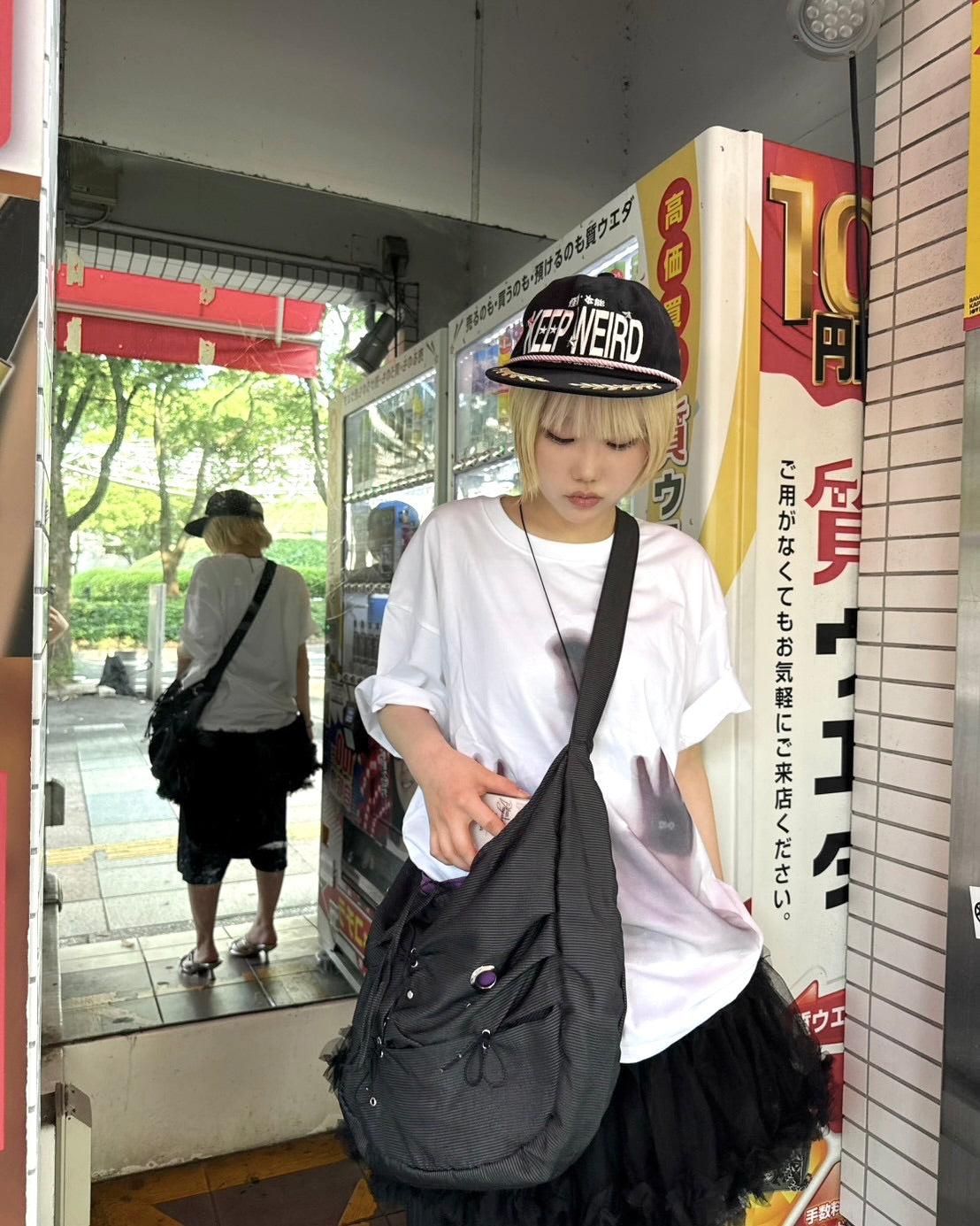 7/17 20:00 発売 国際配送【Nerd out XU】trace tee