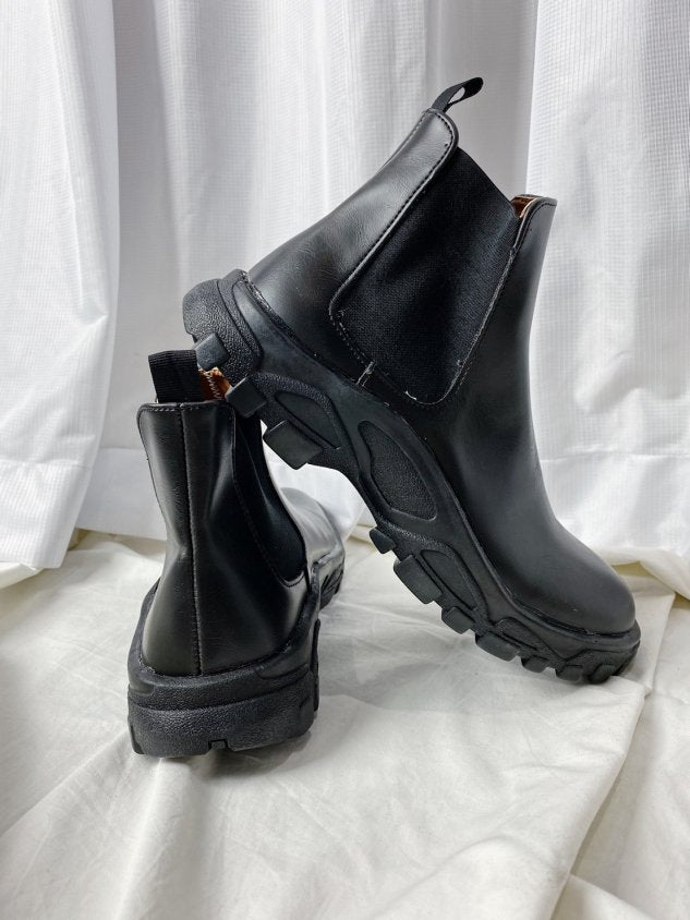 受注制【Chikashitsu +】design sole side gore boots