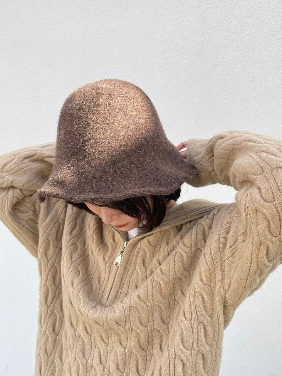 受注制【Chikashitsu +】strap knit hat (2color)