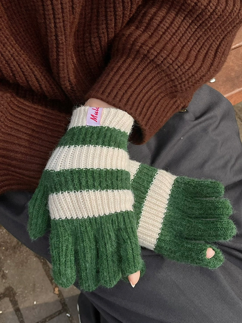 受注制【Chikashitsu +】border hand warmer (2color)