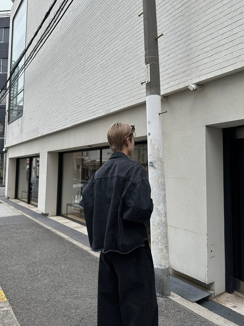 大阪店WEB限定受注制【Chikashitsu +】cutting cropped denim jacket (3color)