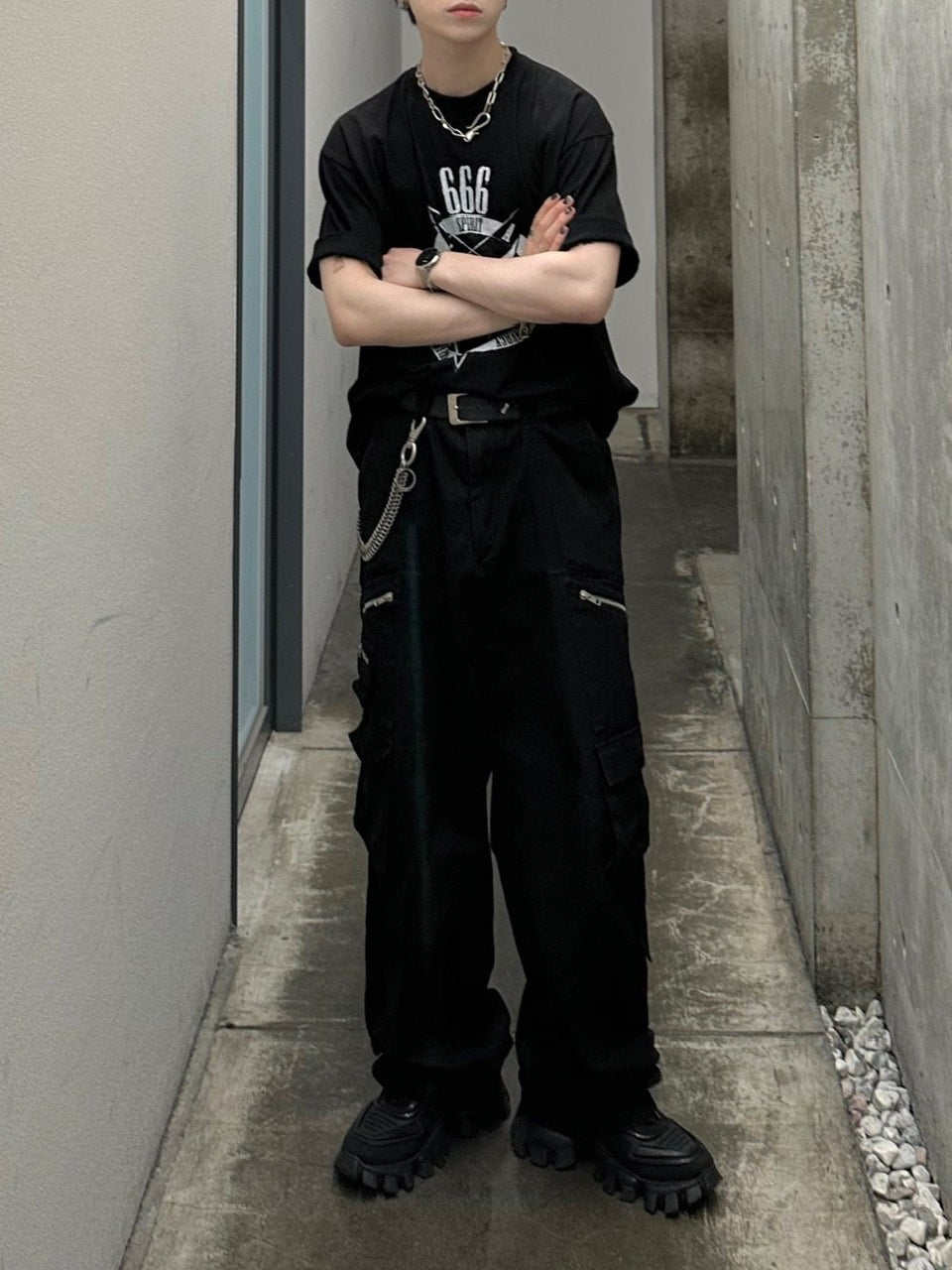 大阪店WEB限定【Chikashitsu +】oversized cats t-shirt (2color)