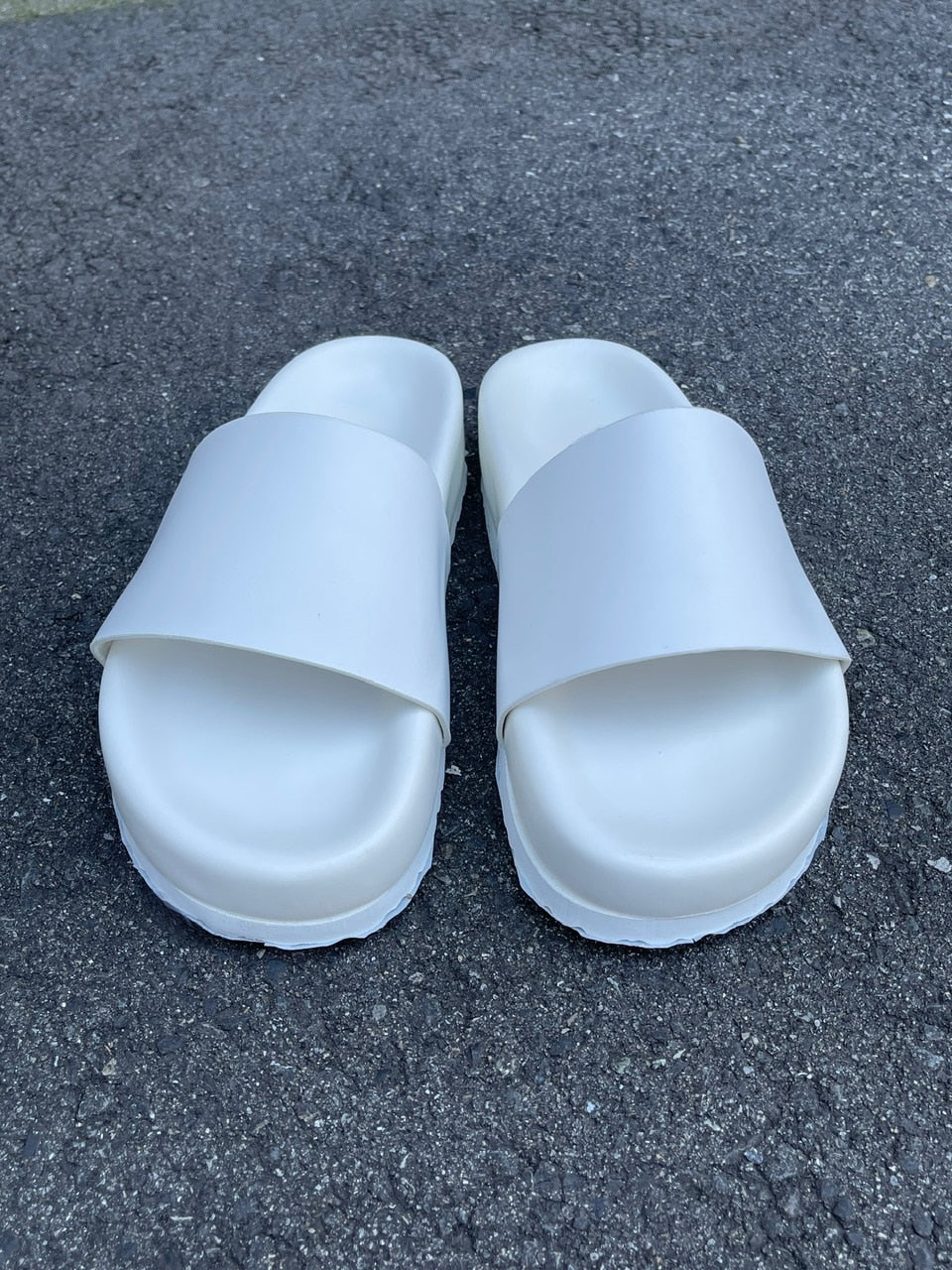 受注制【Chikashitsu +】volume sole leather sandal (2color)