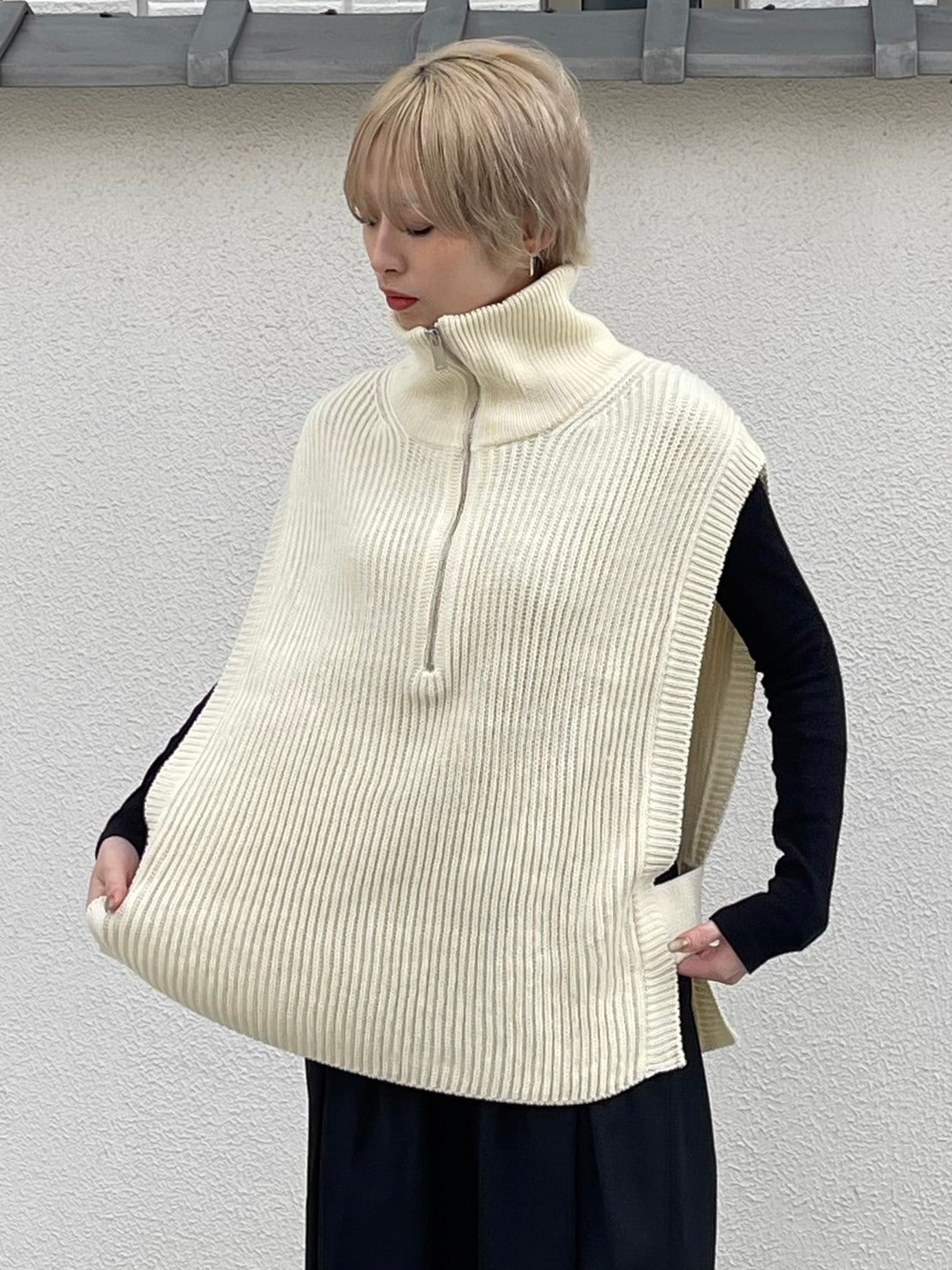 【Chikashitsu +】half zip design vest (3color)