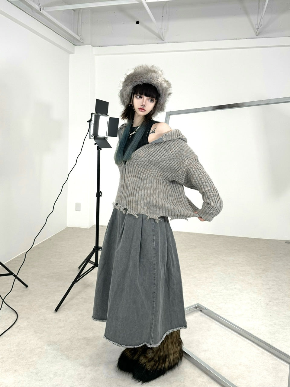 国際配送【Never mind the XU】lowgauge zip up knit