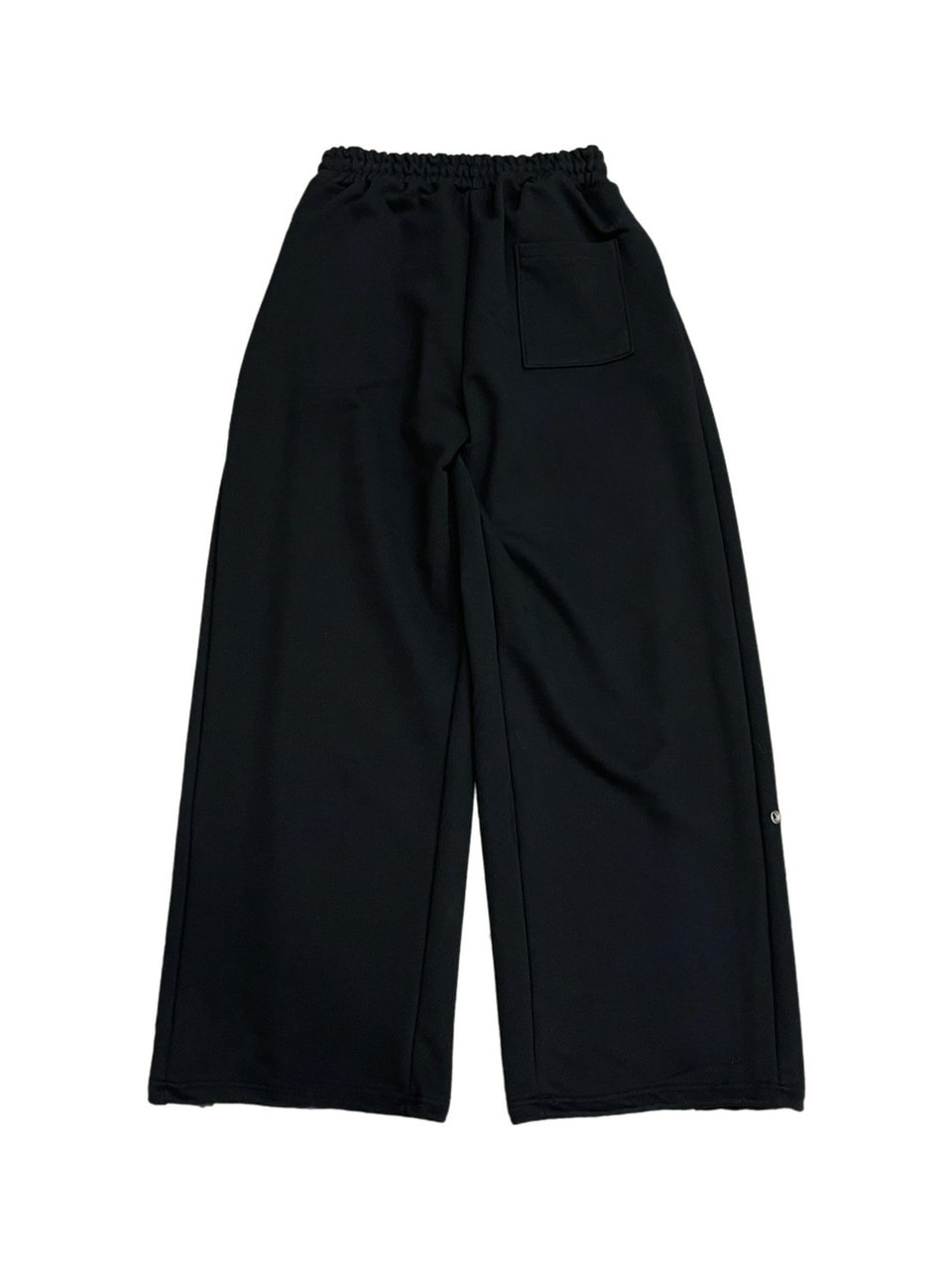Chikashitsu +】snap button buggy sweat pants (3color) – PRESSING
